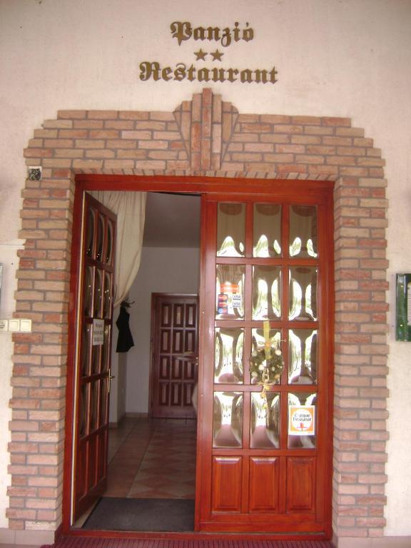 مبيت وإفطار Kecskemét Bajor Panzio المظهر الخارجي الصورة